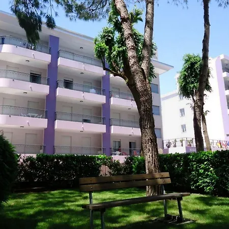 Bright Accommodation-beahost Lägenhet Bibione